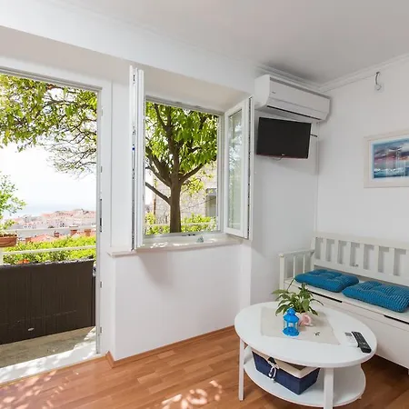 Pensión Blue Lagune 3*