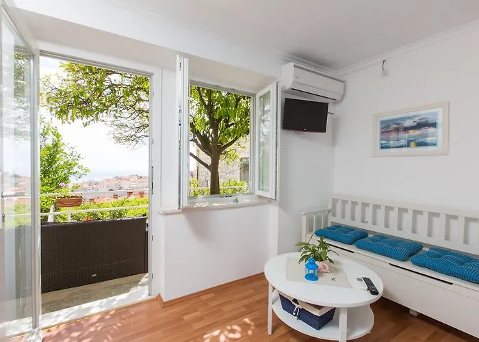 Guest house Blue Lagune 3*