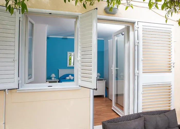 Blue Lagune Guest house 3*